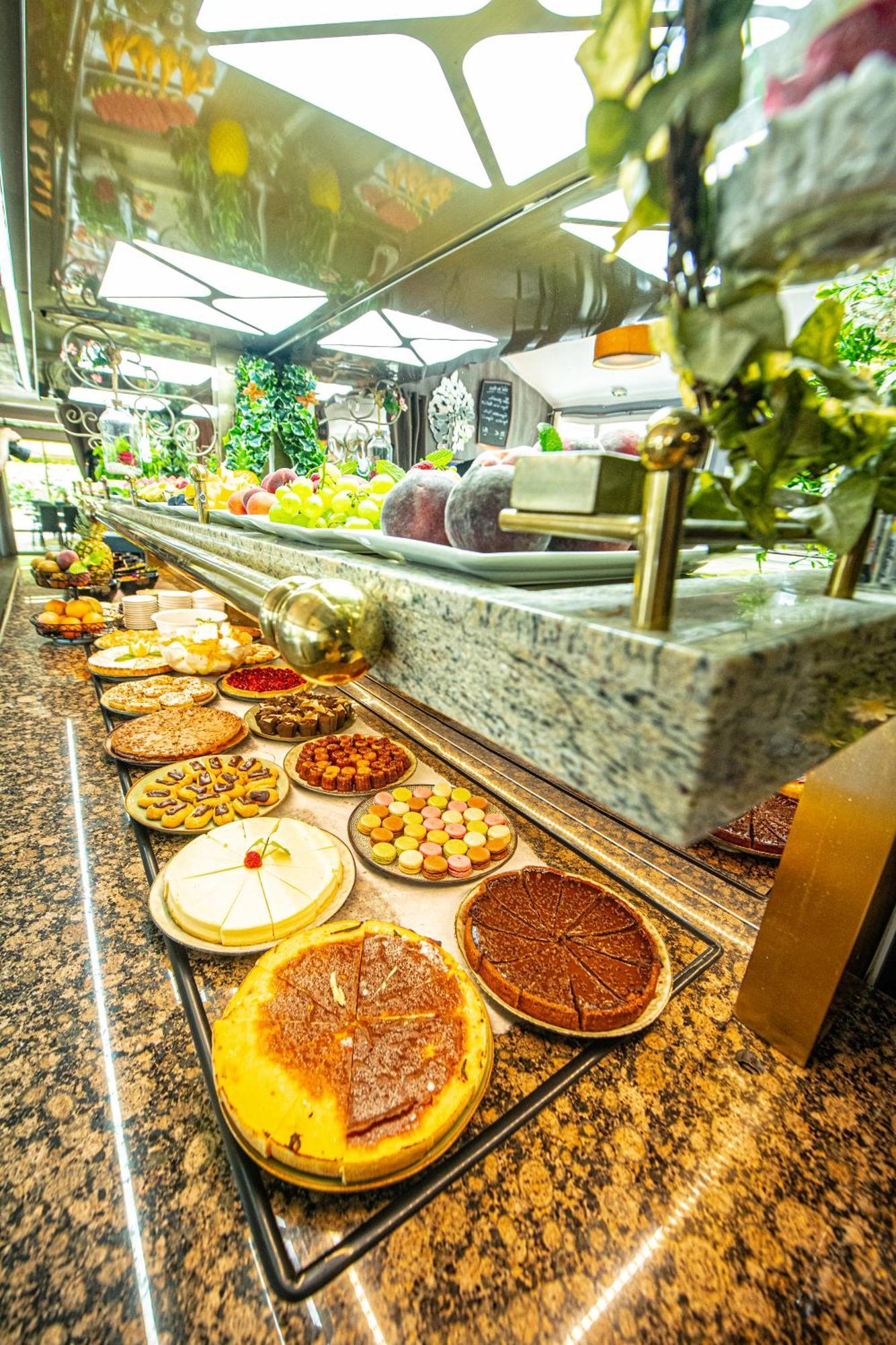 Logis Hotel - Le Relais Du Parisis Вильпаризи Экстерьер фото